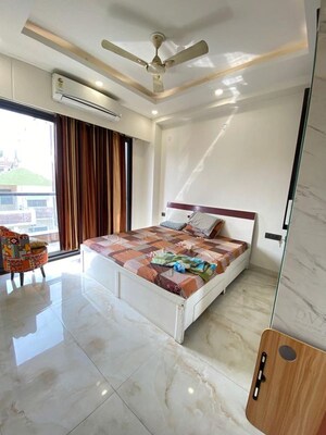 Bedroom in 2 BHK Builder Floor at Ansal Plaza Sector-23, Sector 23 – for Rent