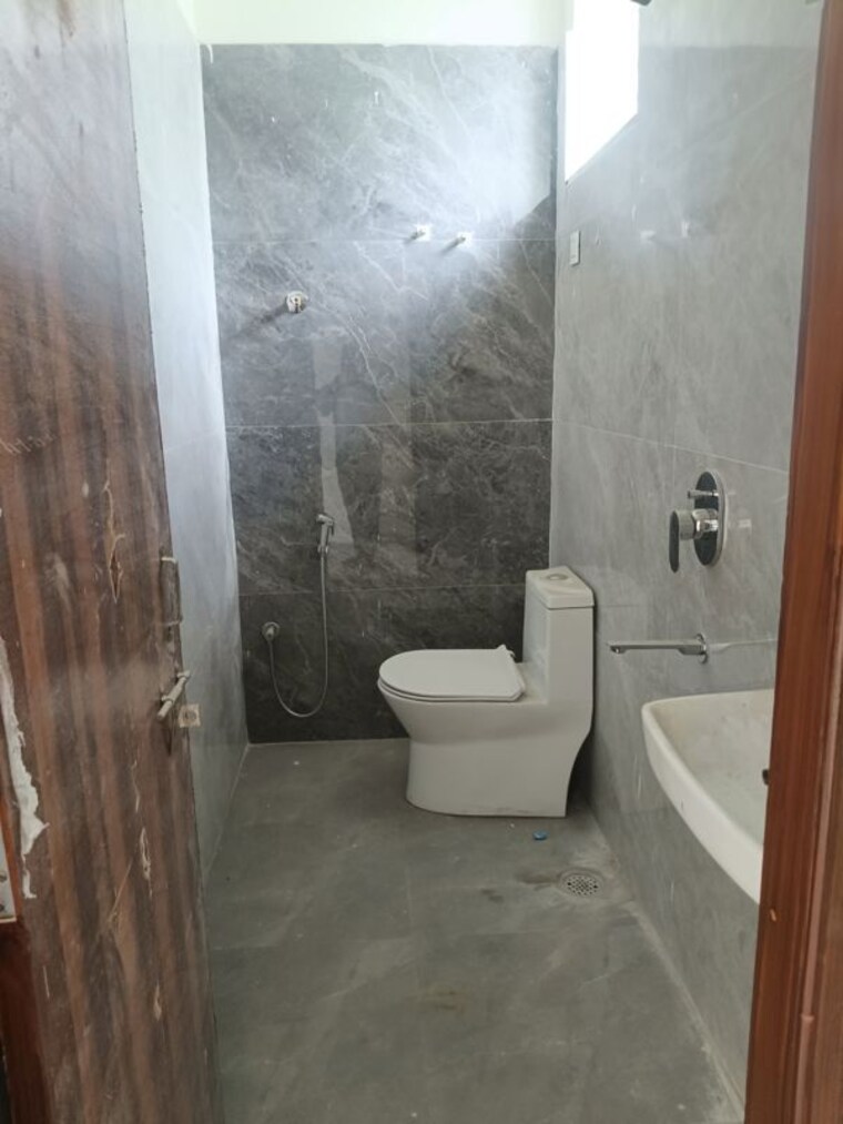 Bathroom, akshaya-homes-nagole 3 Bedroom 1730 Sq.Ft. Apartment In Nagole Hyderabad 10403168