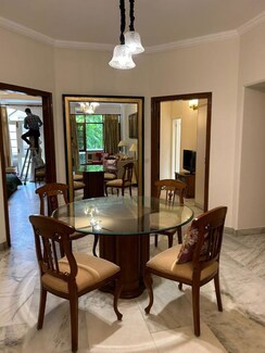 1 Rk+ Pooja Room,Basement Apartment For Rent in Sushant Lok I