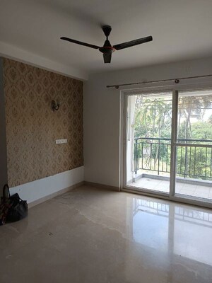 Room in 2.5 BHK Apartment at Prestige Misty Waters Phase II, Hebbal – for Sale