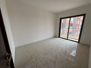 Room in 3 BHK Apartment at Kohinoor Sapphire, Tathawade – for Rent