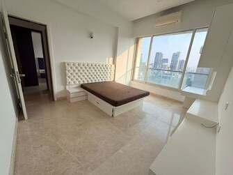 3 BHK + Pooja Room,Servant Room 1540 Sq.Ft. Apartment in Lodha Allura