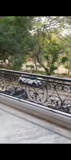 Balcony in 3 BHK Builder Floor at Ansal Plaza Sector-23, Sector 23 – for Rent