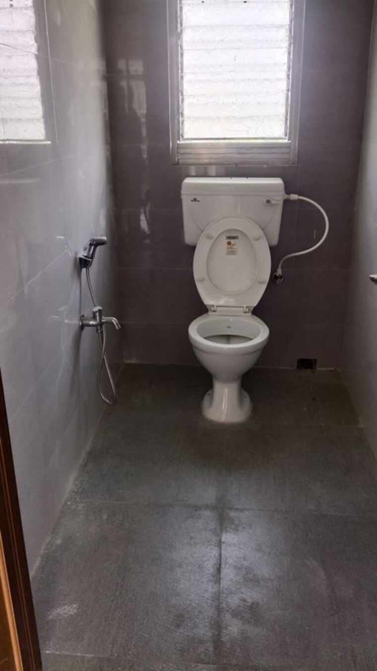 Bathroom, ganges-om-ganges 3 Bedroom 1440 Sq.Ft. Apartment In Dum Dum Kolkata 10403318