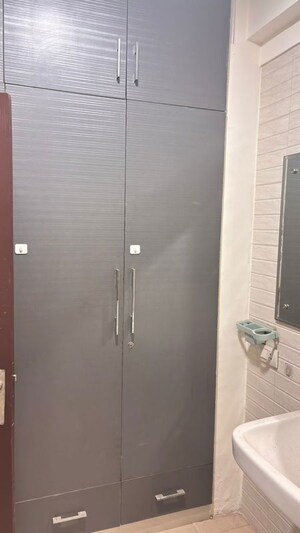 Furnished Amenities in 4 BHK Penthouse at Shiv Shankar Society, Sector 51 – for Rent