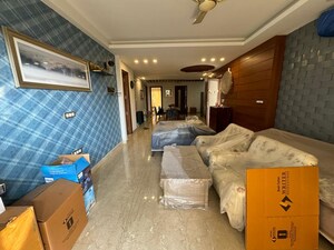 Parking in 4 BHK Builder Floor at Eros Rosewood Villas, Sector 50 – for Rent