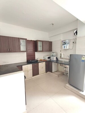 Kitchen in 3.5 BHK Apartment at Shiv Shankar Society, Sector 51 – for Rent