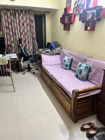 1 BHK 550 Sq.Ft. Apartment in Swapnalok Apartment Andheri
