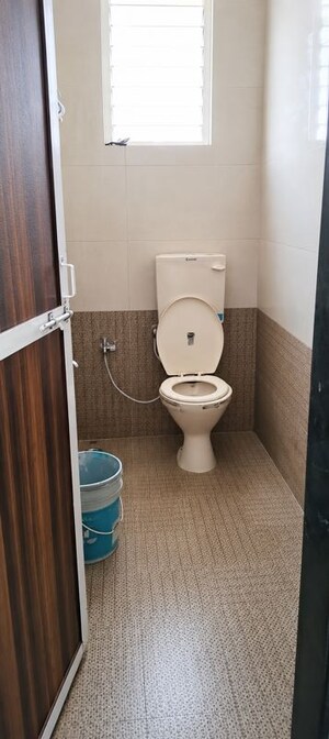 Bathroom in 1 BHK Apartment at Kamgar Putala Vasahat – for Sale
