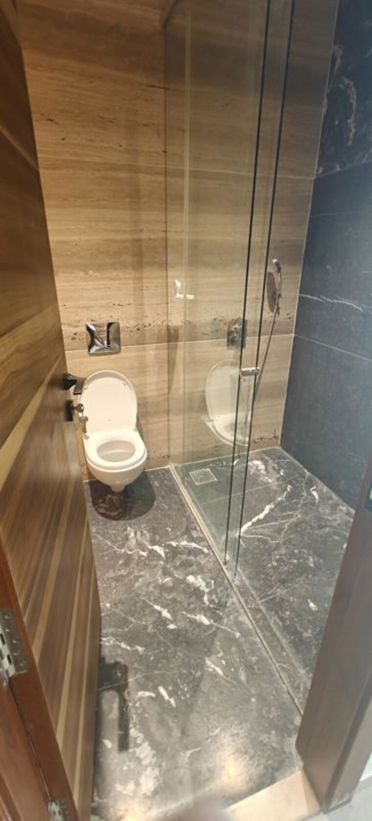 Bathroom, omkar-1973 3 Bedroom 2110 Sq.Ft. Apartment In Worli Mumbai 10403414