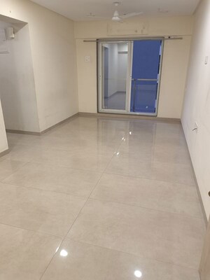 2 BHK Apartment For Rent in Maithili Pride, Vartak Nagar