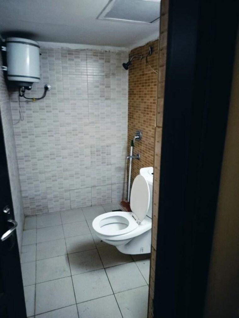 Bathroom, 3c-lotus-zing 2 Bedroom 1215 Sq.Ft. Apartment In Sector 168 Noida 10403421