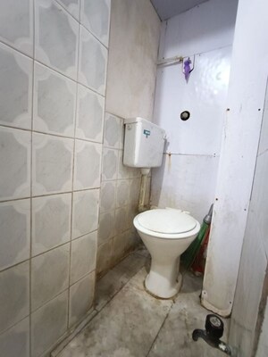 Bathroom in 2 BHK Apartment at Jeevan Santosh CHS, Borivali West – for Sale