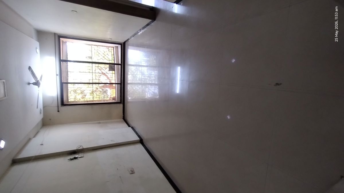 2 BHK Apartment For Rent in Kandivali West
