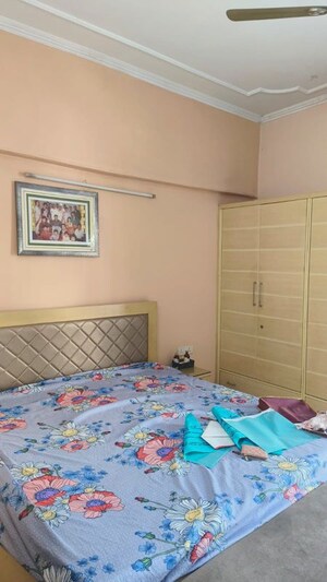 Bedroom in 3 BHK Builder Floor at Safdarjung Enclave – for Sale