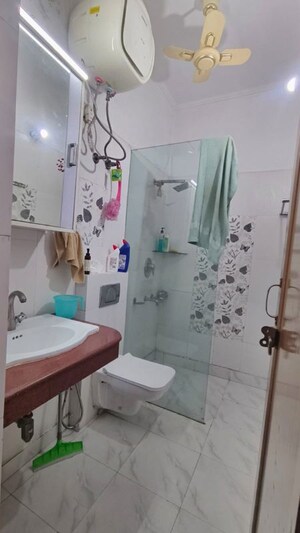 Bathroom in 3 BHK Builder Floor at Safdarjung Enclave – for Sale