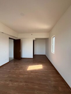 3 BHK + Servant Room Apartment For Sale in SS Cendana