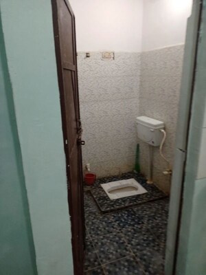 Bathroom in 1 BHK Independent House at Gomti Nagar – for Rent