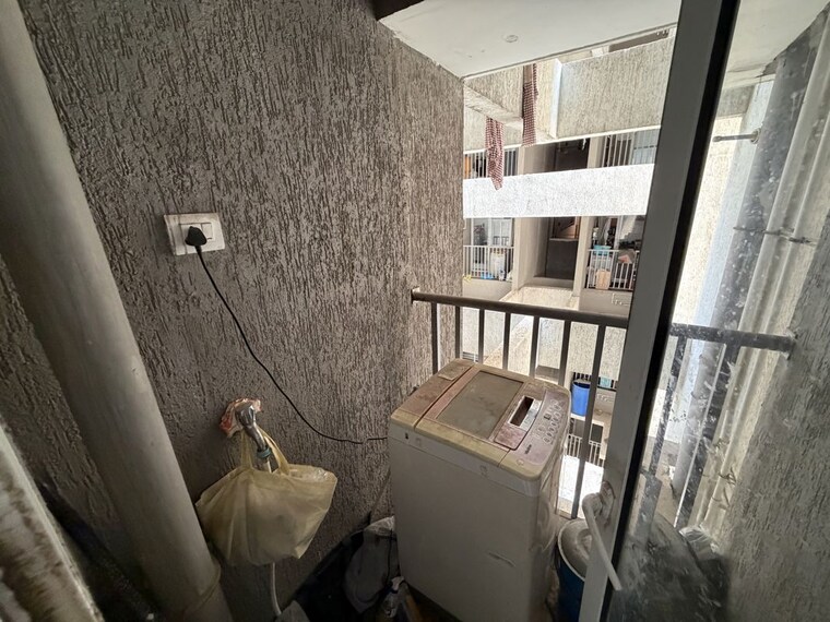 Bathroom, godrej-hillside 2 Bedroom 700 Sq.Ft. Apartment In Mahalunge Pune 10403453