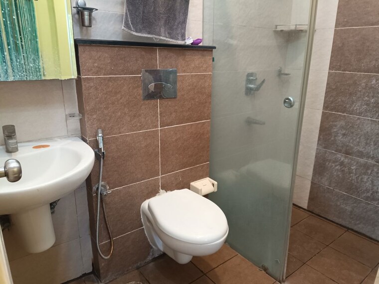 Bathroom, flora-vihaan-apartment 2 Bedroom 1560 Sq.Ft. Apartment In Gachibowli Hyderabad 10402728