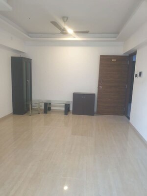 Room in 2 BHK Apartment at Je and Vee Vrindavan, Malad East – for Rent