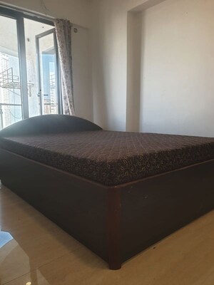 Bedroom in 2 BHK Apartment at Je and Vee Vrindavan, Malad East – for Rent