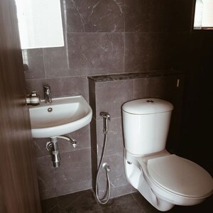 Bathroom in 1 BHK Apartment at Choice Goodwill Metropolis West, Lohgaon – for Rent
