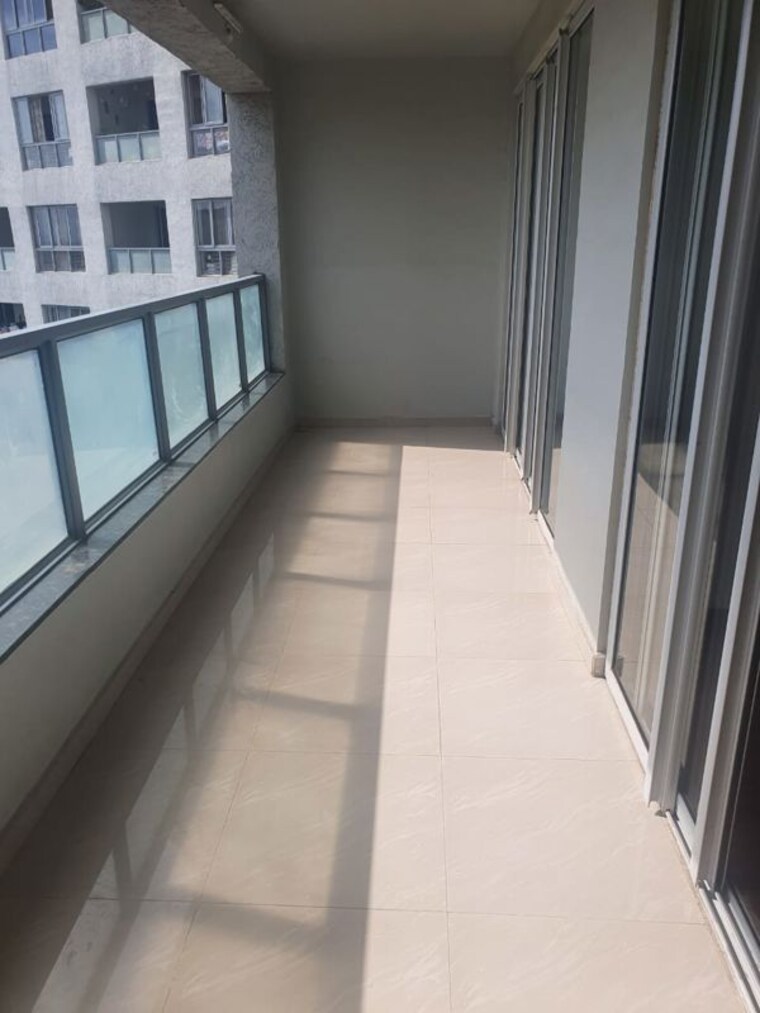 Balcony, amanora-adreno-towers 2 Bedroom 957 Sq.Ft. Apartment In Hadapsar Pune 10403484