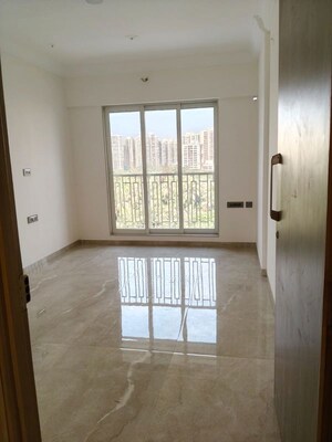 Room in 1 BHK Apartment at Crescent Silverwoods, Powai – for Rent