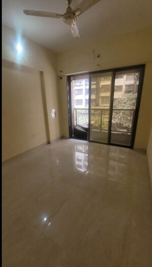 Room in 1 BHK Apartment at Buddha Ozone 1, Mira Road – for Rent