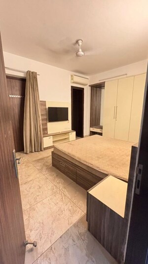 Kitchen in 6+ BHK Penthouse at Bellagio Apartment, Sector 51 – for Rent