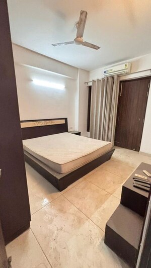 Bedroom in 6+ BHK Penthouse at Bellagio Apartment, Sector 51 – for Rent