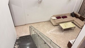 Bathroom in 6+ BHK Penthouse at Bellagio Apartment, Sector 51 – for Rent