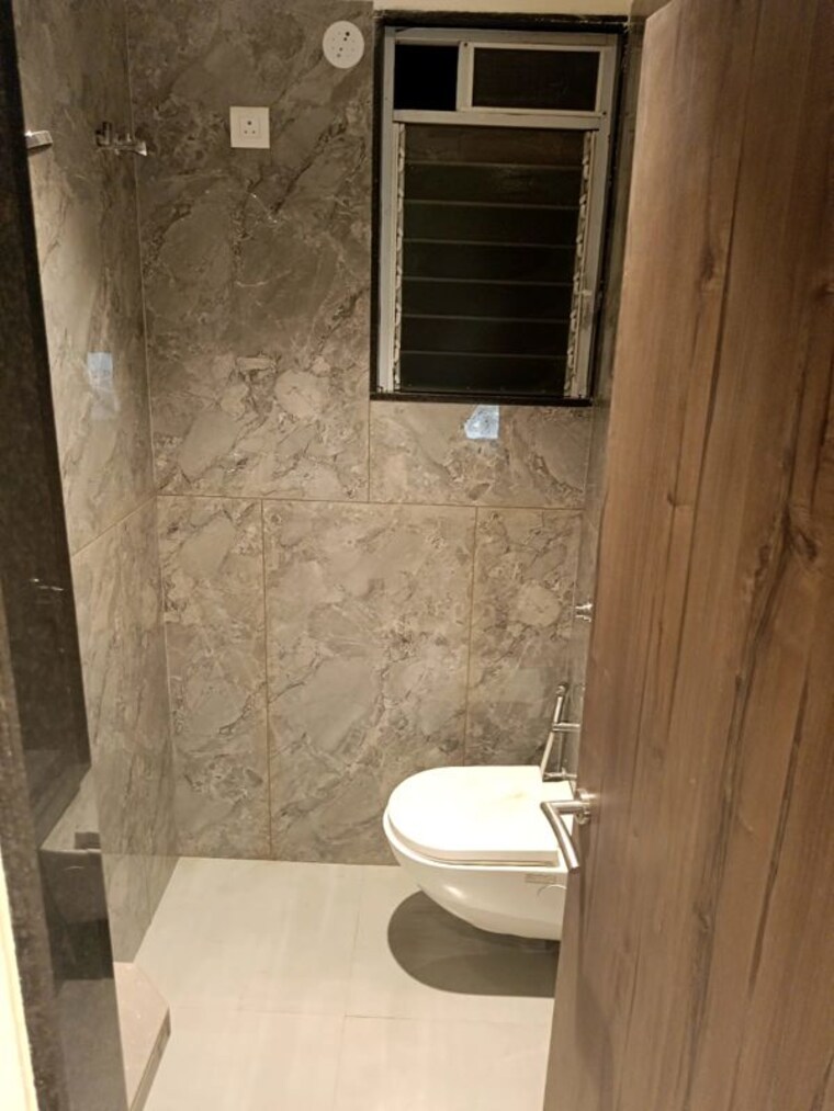 Bathroom, swaminarayan-city 1 Bedroom 449 Sq.Ft. Apartment In Dombivli East Thane 10403536