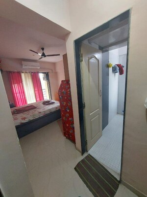 Room in 2 BHK Apartment at Divyam Heights, Andheri West – for Rent