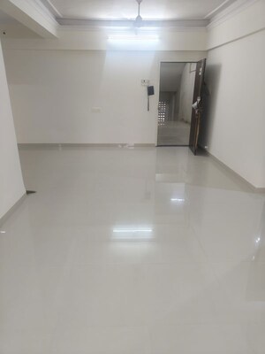 Furnished Amenities in 2 BHK Apartment at Gahlot Majesty and Avenue CHS, Seawoods – for Rent