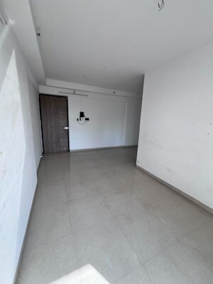 Room in 2 BHK Apartment at SKD Pinnacolo, Mira Road – for Rent