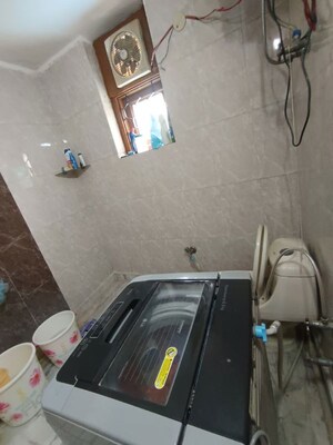 Furnished Amenities in 2 BHK Builder Floor at Malviya Nagar – for Rent