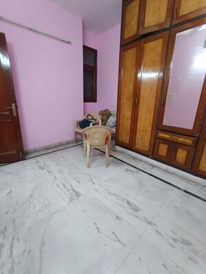 Room in 2 BHK Builder Floor at Malviya Nagar – for Rent