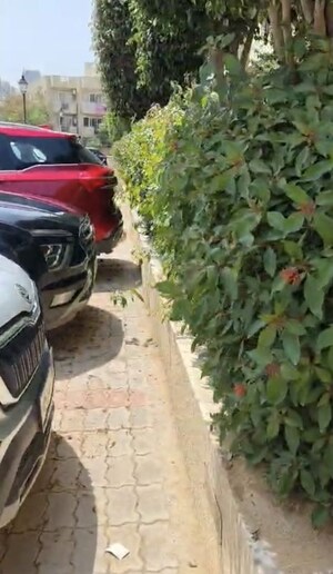 Parking in 3 BHK Apartment at Emaar Emerald Floors, Sector 65 – for Sale