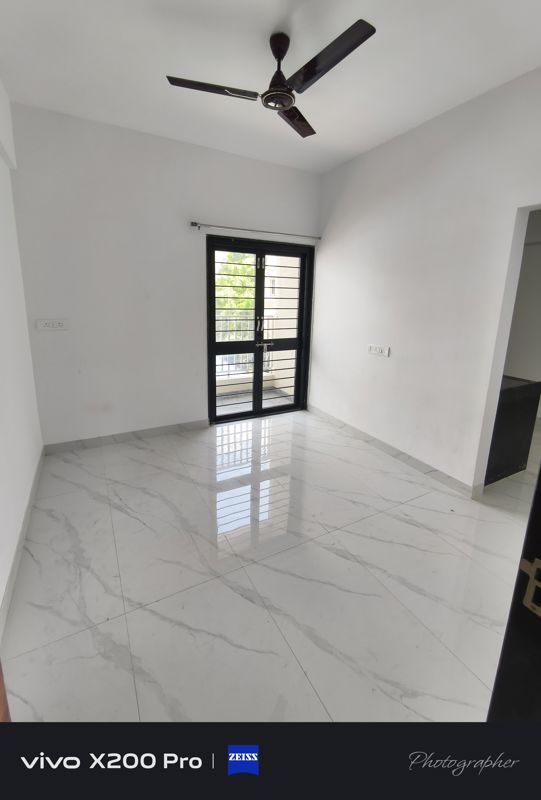 1 BHK + Extra Room Apartment For Rent in Kamgar Putala Vasahat
