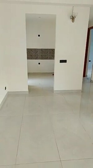 Room in 4 BHK Apartment at Stellar One, Sector 1 Greater Noida – for Sale