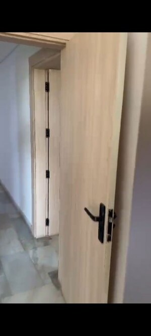Building Lobby in 4 BHK Apartment at Parsvnath Estate, Omega I Greater Noida – for Rent