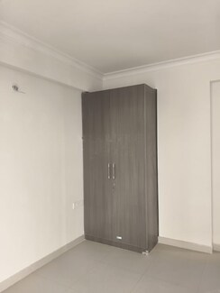 3.5 BHK Apartment For Rent in Pareena The Elite Residences