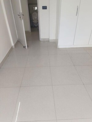 Building Lobby in 3.5 BHK Apartment at Pareena Express Heights, Sector 99 – for Rent