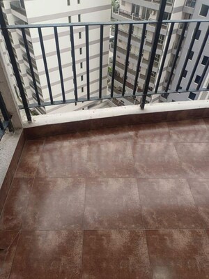 Balcony in 3.5 BHK Apartment at Pareena Express Heights, Sector 99 – for Rent