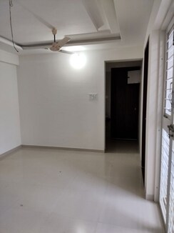 2 BHK Apartment For Rent in Vardhaman Moonstone