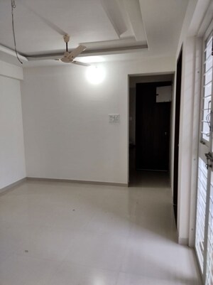 2 BHK Apartment For Rent in Vardhaman Moonstone, Tathawade