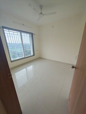 Room in 2 BHK Apartment at Pristine Equilife Homes, Mahalunge Ingale – for Rent