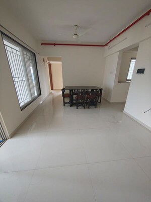 Room in 2 BHK Apartment at Pristine Equilife Homes, Mahalunge Ingale – for Rent
